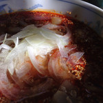 御食事処 いしい - 朝日の当たるタンタン麺です