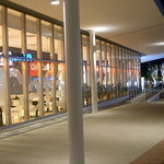 CNN Cafe - ･･･長～いカフェｗ