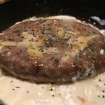 神戸元町ドリア 町田東急ツインズ店 - チーズフォンデュ風ハンバーグドリア