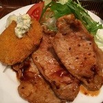 トピカ - 201512 トピカ ★生姜焼（コロッケ・コーヒー・750円）★メイン