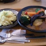 スープカレーハウスしっぽ - チキン野菜