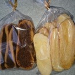 ずんちゃんパン - プレーンとコーヒー味？のラスク