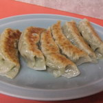 秀華楼 - 旨い！手作り餃子５００円