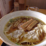 中華そば 弥太郎 - ワンタン麺