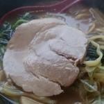 あんとん - 2015年11月　メンマ付濃厚豚骨ラーメン　880円