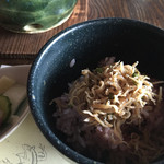 露瑚 - ジャコご飯と漬物