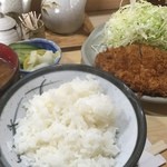 豊島屋 - ロースかつ定食