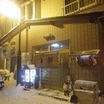 味心 - 路地裏っぽい
