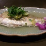 タイ屋台料理ナムワン - 鯛のライム蒸し