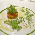 エメ・ヴィベール - salade de homard et botan-ebi cru aux legumes a la coriandres