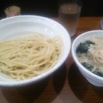 メンコウトモヤ 四日市店 - 京都系鶏塩つけ麺\900