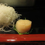 宝寿司分店 - でっかいホタテ！