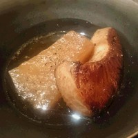 千翠 - ブリ大根。大根は小田部の大根使用。見た目通りの旨さでした♪