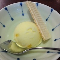 割烹 蒲焼 大沼 - 食後にゆずシャーベット