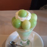 トゥー・ザ・スプーン - メロンパフェ