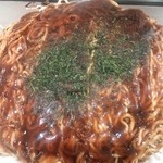 Toshinoya - 肉たまそば黒焼き