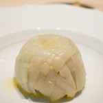 フォリオリーナ・デッラ・ポルタ・フォルトゥーナ - エスカルゴのラグーのパスタ、ホワイトアスパラのチェスティーノ