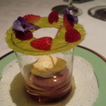 レストラン シャンボール(リーガロイヤルホテル大阪) - 最初のデザートはアメ菓子とフルーツとアイス