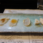 山猫軒 - 三河湾の天然フグは、醤油、柑橘ジュレ、スモークで