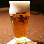 焼肉うしごろ - まずはビールで（その後瓶も）