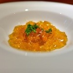 前芝料理店 - 生うにとコンソメのゼリー寄せ。