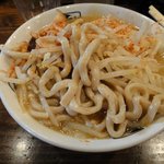 らぁめん大山 - 太麺