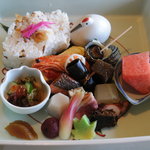 日本料理 保名 - 陶箱弁当