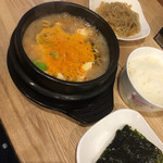 韓国家庭料理　ナムデムン - スンドゥブ(牡蠣ミックス)