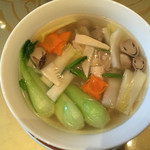 梨杏 - 五目野菜入りあんかけスープそば 
      １５５０円