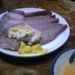 豚の味珍 - 舌に腐乳、塩、辛子で頂く、至福美味い