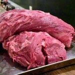 キャトルラパン　神戸三宮 - ■翌日のランチ用の赤身肉、、美味そうだ～～