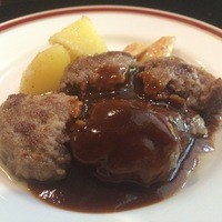 ステーキハウスはまだ - 和牛ミニハンバーグ 900円