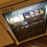 Hawaiian Airlines Premier Club Lounge - 