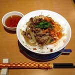 サイゴンマジェスティック - 牛肉炒め素麺　1,100円