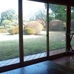 川豊別館 - 庭園を見ながら