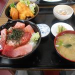三洛 - マグロ丼