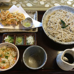 Sobatokoro Hiyori - ランチの「蕎麦（冷）&かき揚げ天・生姜めし付き」