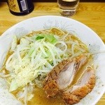 Ramenjirou - 小ラーメン(麺半分にしていただいています)