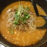 らーめん かみ屋 長森店 - 坦々麺700円