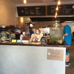 Sunny Days Monsarrat Ave Honolulu - 店内