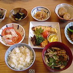 菜々草 - 五穀米御膳（五穀米と手作り飛竜豆）