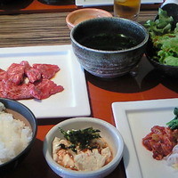 焼肉 べこ亭 たまプラーザ本店 - ランチ