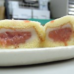 Ginnobudou - 銀座のいちごケーキ断面