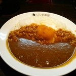 CoCo壱番屋 - ポークカレー400g トッピング半熟タマゴ