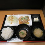 湘南ダイニング TAMARU - 湘南みやじ豚の生姜焼き定食