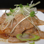 湘南ダイニング TAMARU - みやじ豚の生姜焼きアップ