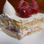 ラ・パティスリープレジール - ダニエルスノーマン（断面）