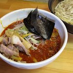 喜一郎 - 辛味噌つけ麺。お願いして野菜をトッピングしてもらいました。