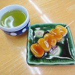 Itsukushi Dango No Yakata - しょうゆだんごとお茶