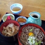 Oshiyokujidokoro Homurando Tari - わりごそばも炊込ご飯もおいしい！